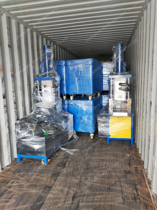 Lieferung von Trockeneismaschinen und -boxen