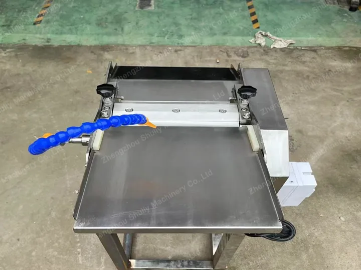 Fischfilet-Hautschälmaschine zum Schälen von Lachs