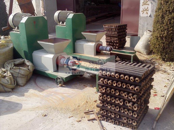 briket serbuk gergaji