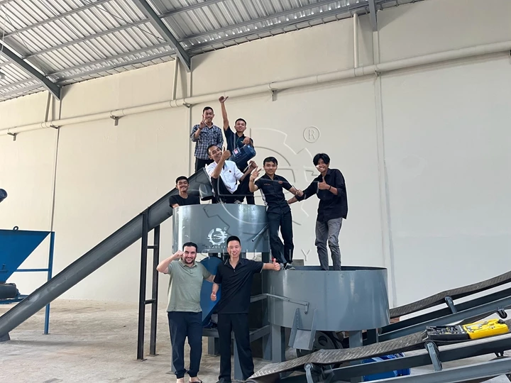 Fábrica de briquete de carvão na Indonésia