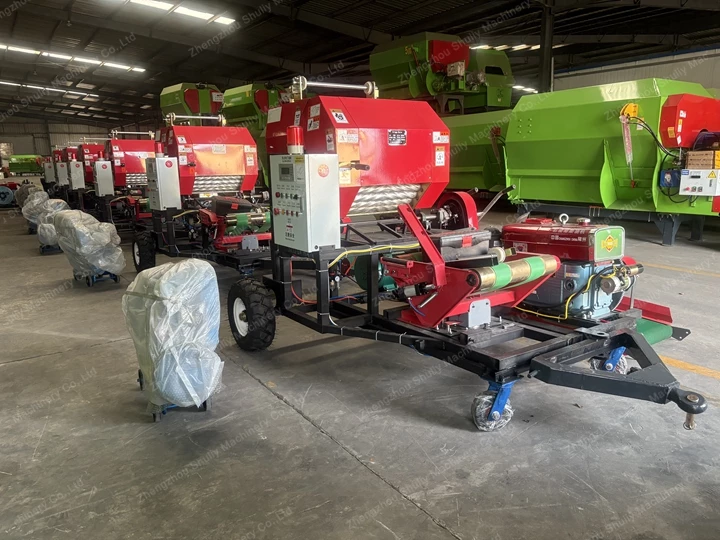 Les machines d'enveloppement de balles de silage sont en stock