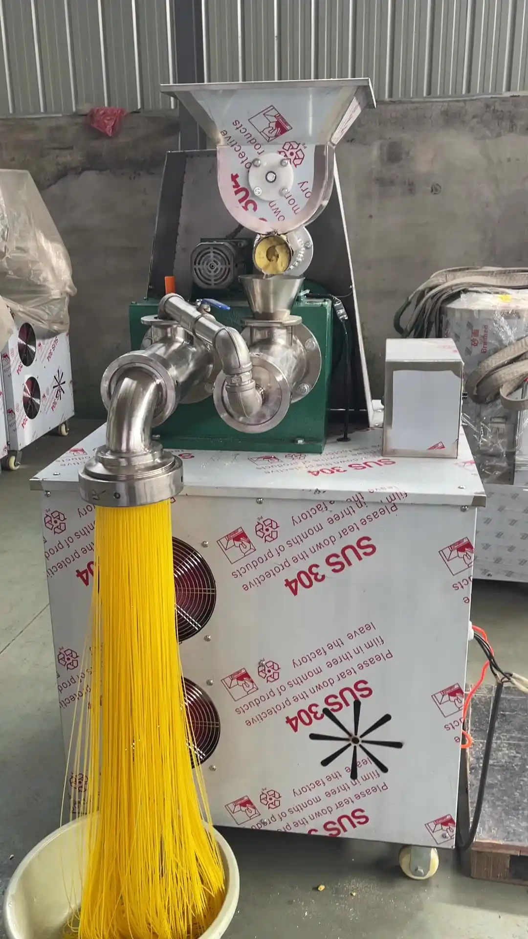 rice noodle making machine
