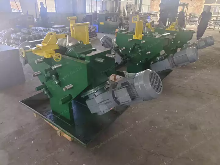 auger flight forming machines in stock