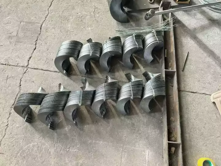 spiral blades production
