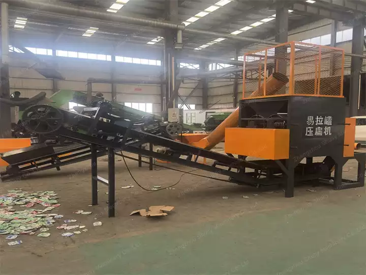aluminum cans compactor with conveyor